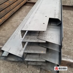 高强板上横梁激光下料折弯加工,材质700,厚度4mm。